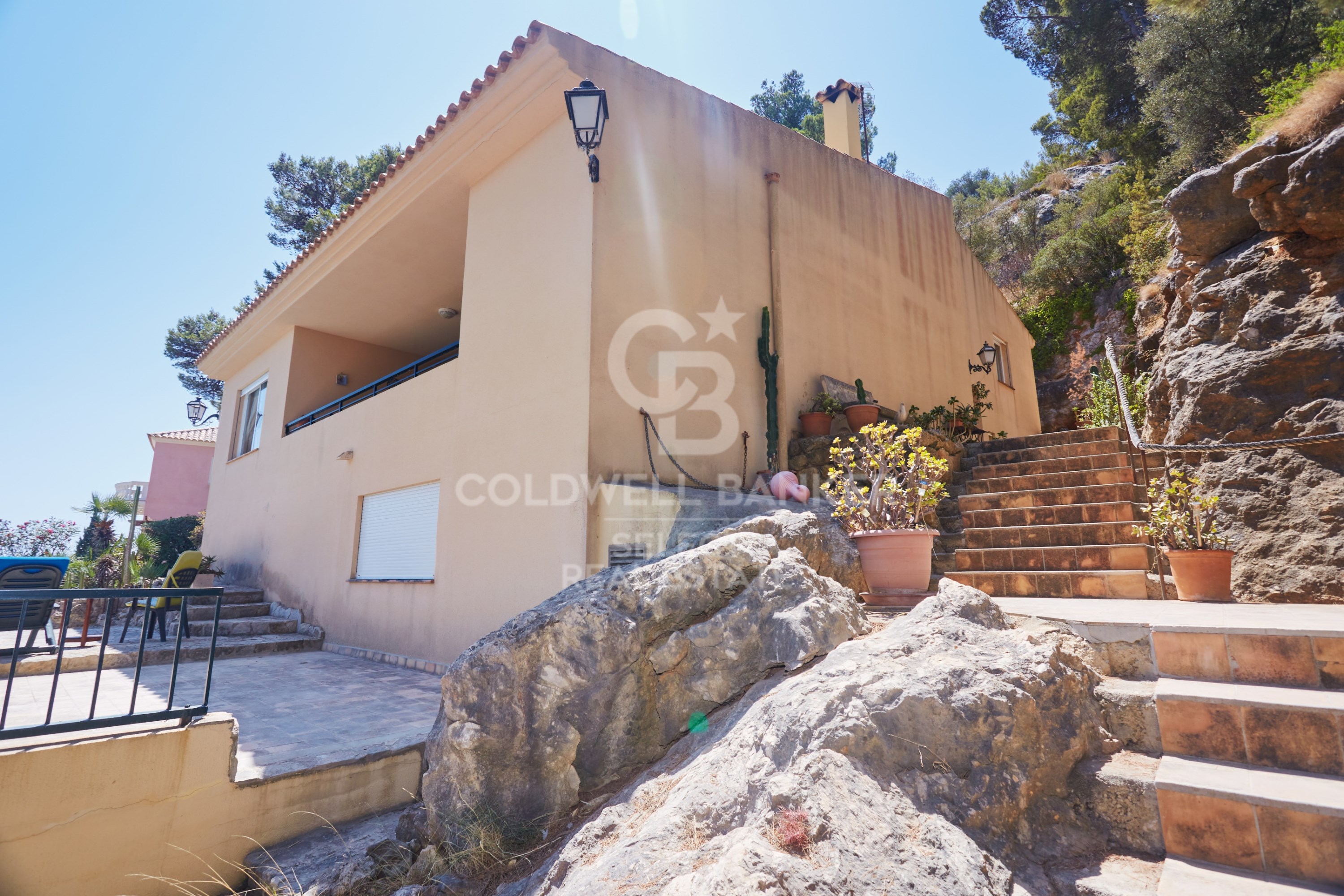 Detached house for sale with views of the Bay of Pollenca