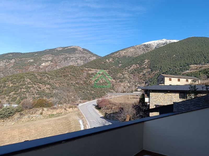 Chalet en venta en Sant Julià de Lòria, 4 habitaciones, 370 metros