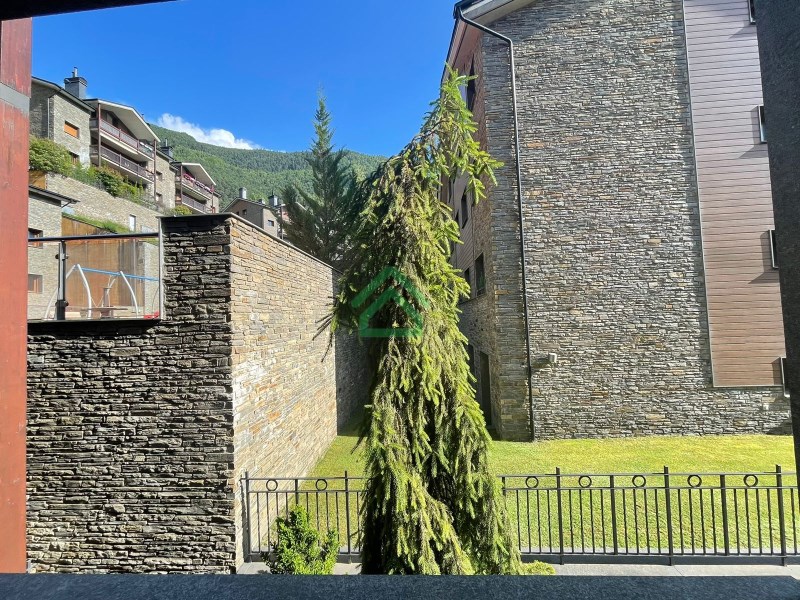 Piso en venta en Ordino, 2 habitaciones, 85 metros