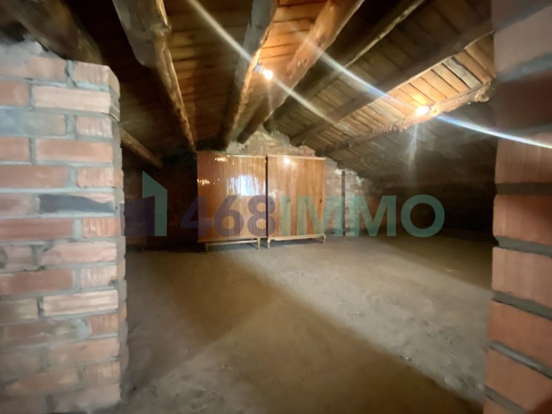 Chalet en venta en Santa Coloma, 5 habitaciones, 237 metros
