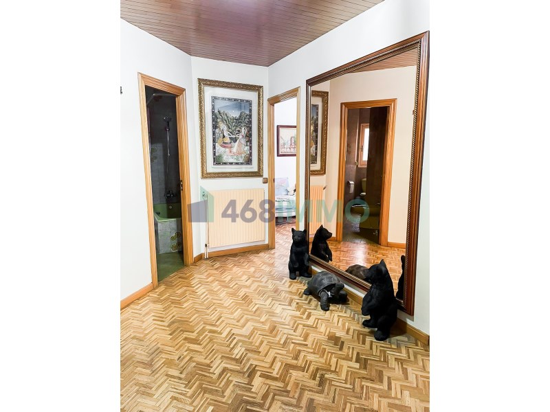 Ático en venta en Andorra la Vella, 3 habitaciones, 257 metros